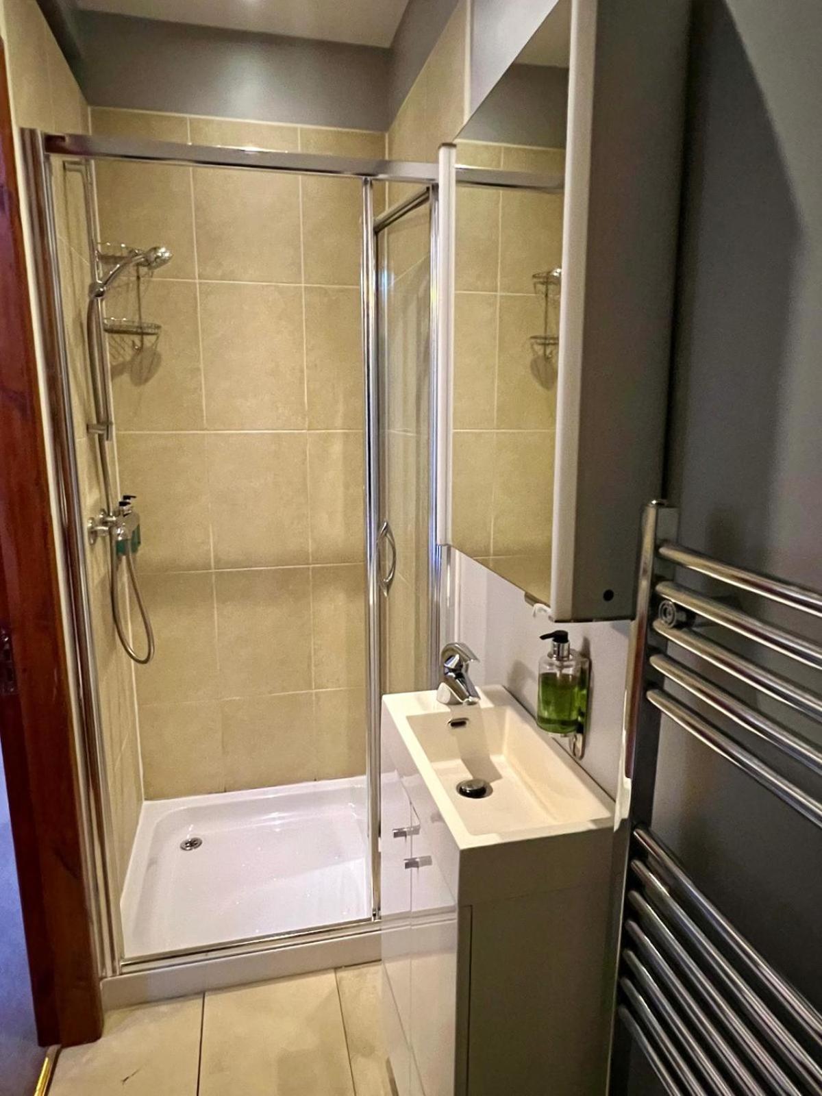 Cader Mountain View Cottage With Hot Tub In Snowdonia Dolgellau Exteriör bild