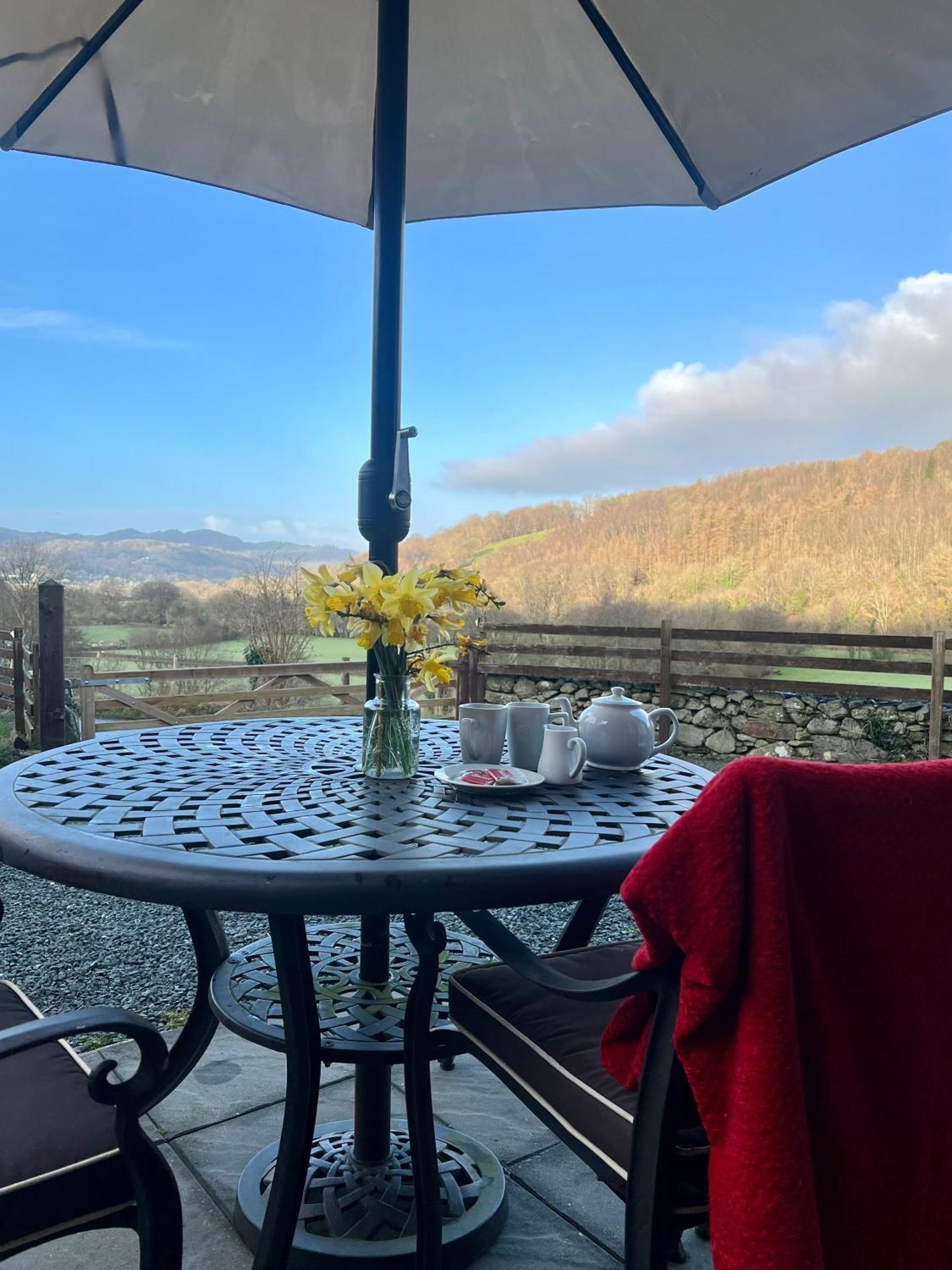 Cader Mountain View Cottage With Hot Tub In Snowdonia Dolgellau Exteriör bild