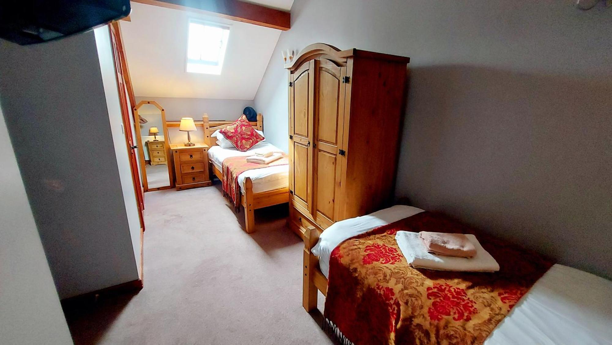 Cader Mountain View Cottage With Hot Tub In Snowdonia Dolgellau Exteriör bild